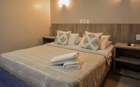 Honorato Hotel  3*